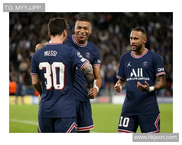 法甲圣日耳曼队卫冕冠军，尽显强大实力，连续5场取得胜利稳坐榜首位置