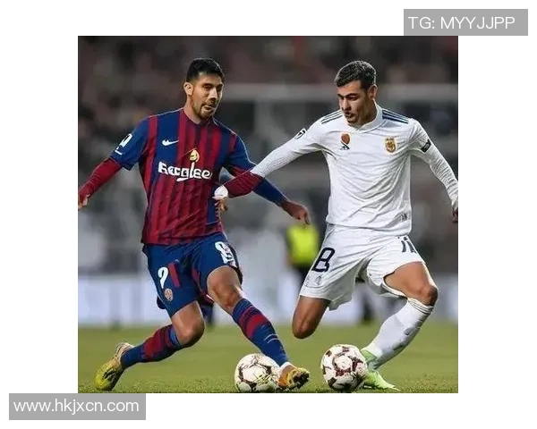 皇马2-1逆转赫罗纳，C罗梅开二度领衔球队保持不败