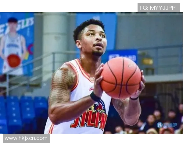 昆汀-皮特森获CBA最佳新秀提名，球迷鼓励他继续努力