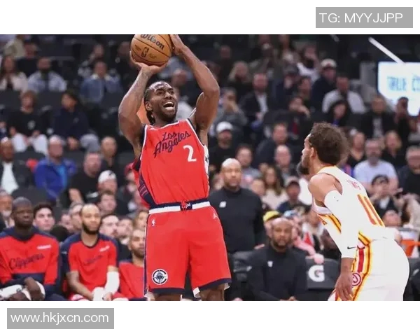 快船队逆转老鹰队，莱昂纳德砍下30+9引领胜利