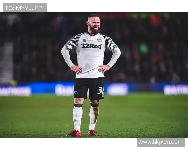 鲁尼现身推广活动，获赞为英格兰传奇