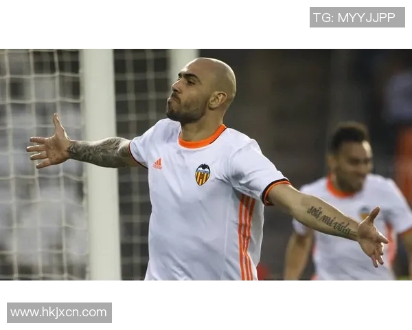 瓦伦西亚解雇主帅，新帅上任后面临重建挑战