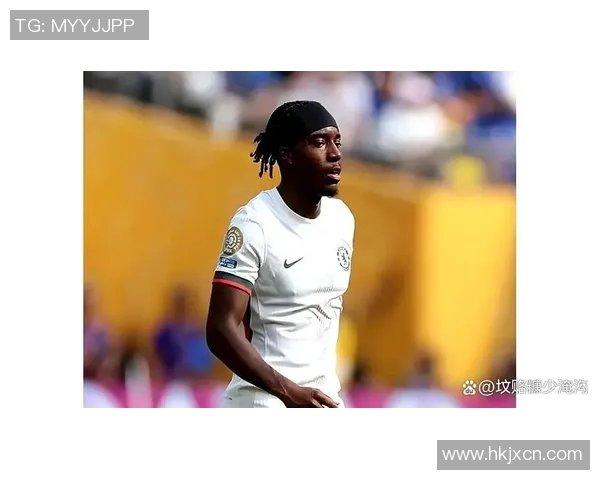 阿森纳宣布签下新秀边锋引发球迷热议