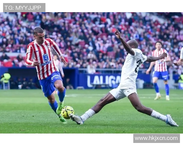 瓦伦西亚队主教练因家庭问题辞职，球队迎来换帅风波